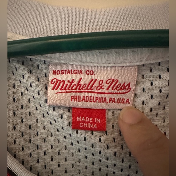 Jordan basketball jersey - Picture 3 of 5